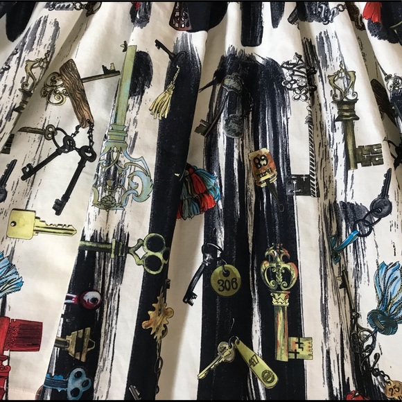 DVF key dress - Picture 6 of 7